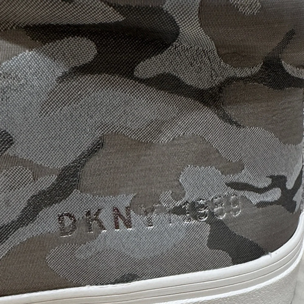 DKNY Men's Gray Camouflage High-Top Sneakers
